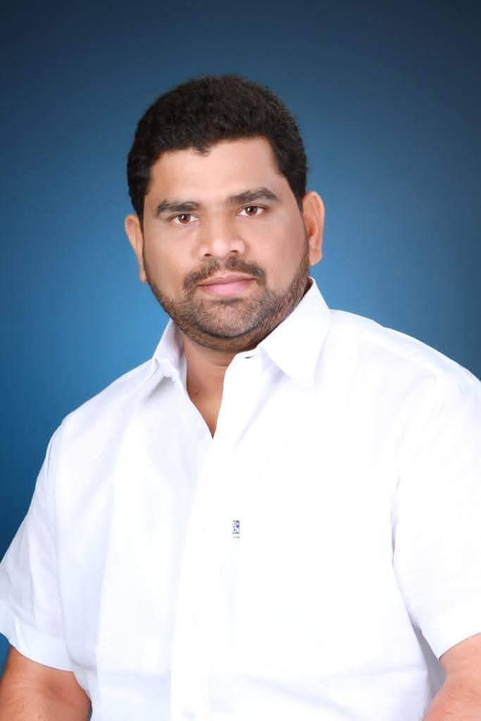 पारंपरिक मच्छिमारांच्या मुळावर येणाऱ्या पर्ससीन धारकाला सत्ताधाऱ्यांकडून मालवणात उमेदवारी- वैभव नाईक यांचा घणाघाती आरोप