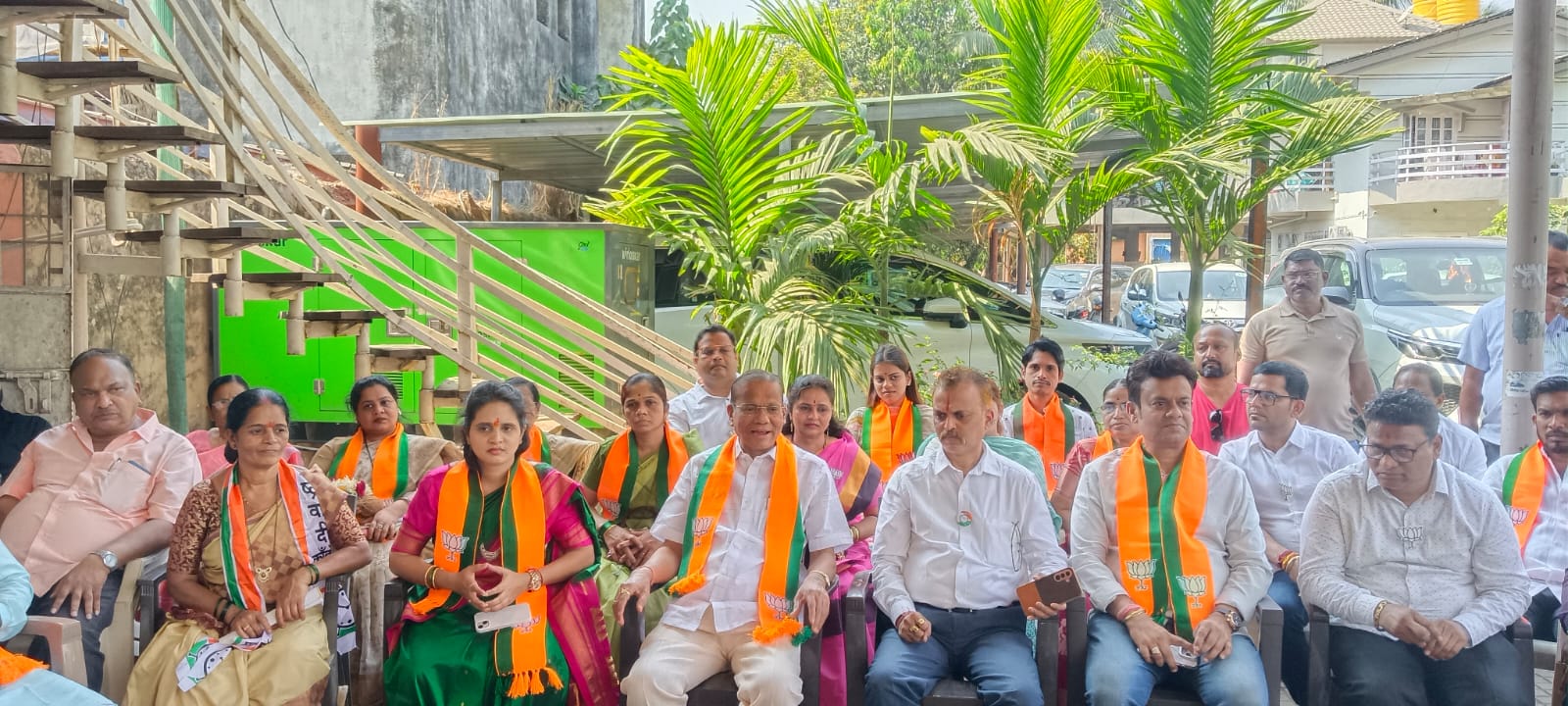 पेण नगरपालिका प्रचारासाठी मुख्यमंत्री देवेन्द्र फडणवीस यांची सभा, आमदार रवीशेठ पाटील यांच्या खेळीने विरोधक घायाळ