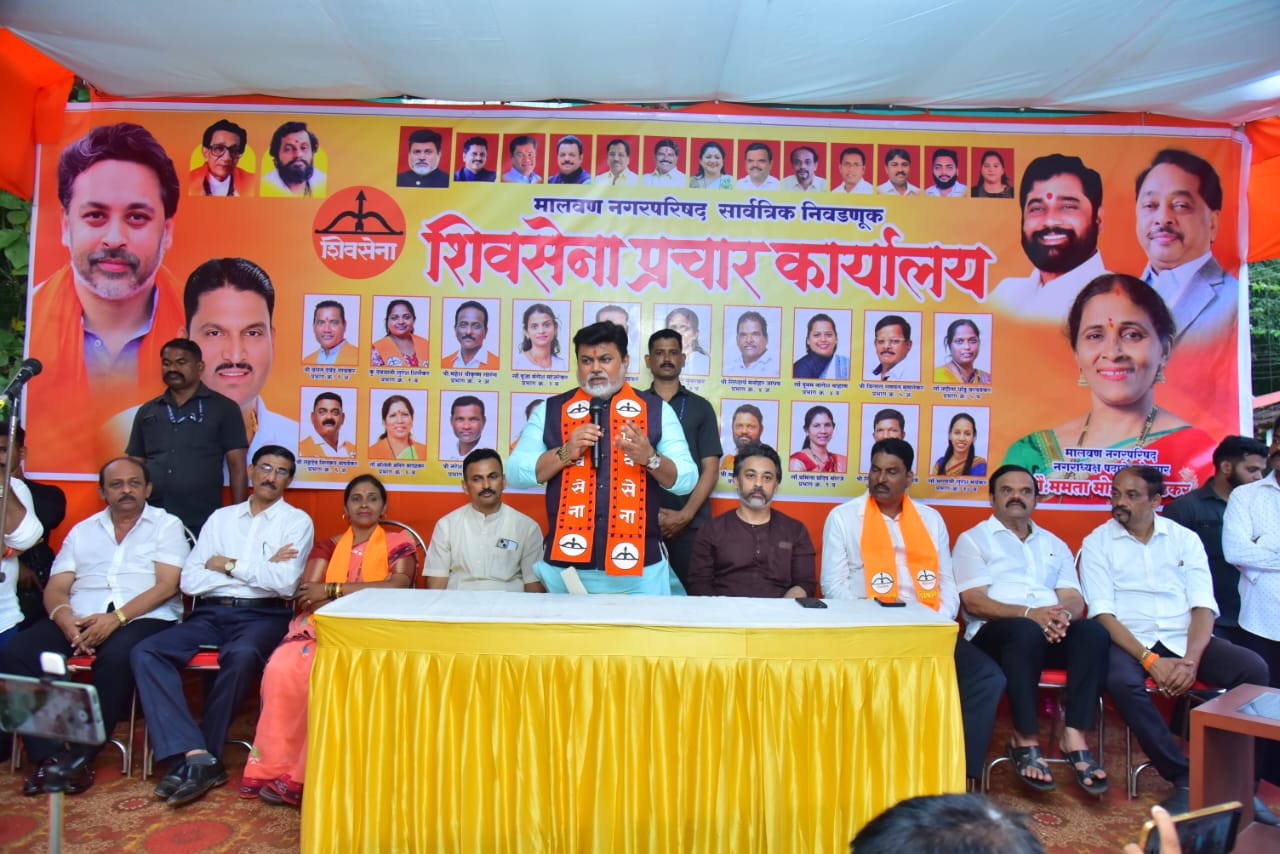 मालवण नगरपालिका निवडणुकीत विजयाचा सिक्सर आम. निलेश राणेच मारतील - उद्योगमंत्री उदय सामंत यांच्याकडून आमदार निलेश राणे यांच्यावर मालवणच्या प्रचारसभेत गौरवोद्गार