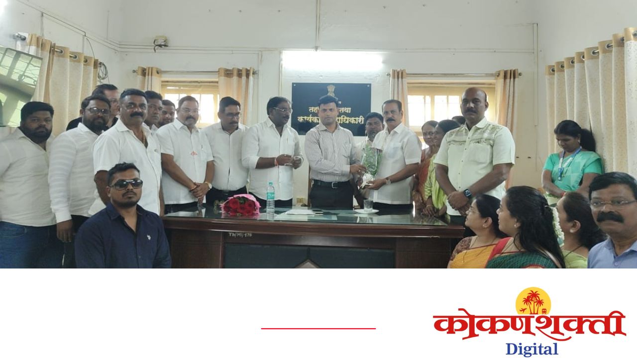 मालवण तालुक्याचे नवनियुक्त तहसीलदार गणेश लव्हे यांच्या पदभाराबद्दल मालवण शहर शिवसेनेच्या वतीने स्वागत