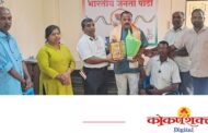 प्रसन्ना उर्फ बाळू देसाई यांना जिल्हास्तरीय आदर्श सामाजिक कार्यकर्ता पुरस्काराने सन्मानित