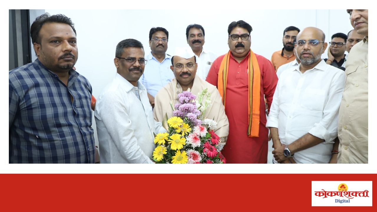 भाजप उत्तर मुंबईतर्फे मुंबई महापालिकेतील नवनिर्वाचित गटनेते गणेश खणकर यांचा सत्कार