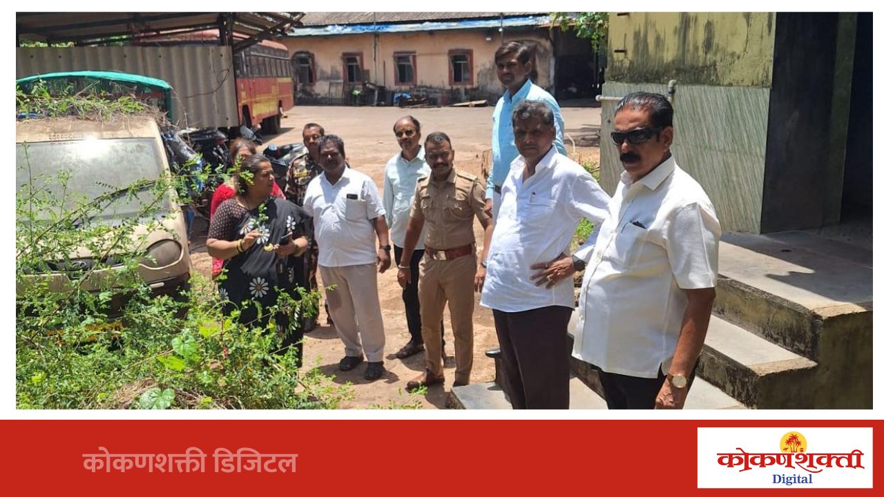 मालवण एसटी स्टॅन्ड समोर पाणी साचण्याच्या समस्येवर कायमस्वरूपी उपाययोजना, एसटी प्रशासन व नगरपालिकेतर्फे संयुक्त साफसफाई मोहीम