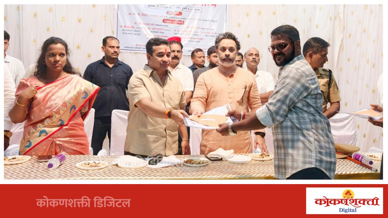 मालवणच्या किनारपट्टीवर पर्यटन सुविधा व रोजगाराला चालना; ३५ किल्ला होडी व्यावसायिकांना उद्देशपत्रांचे वितरण