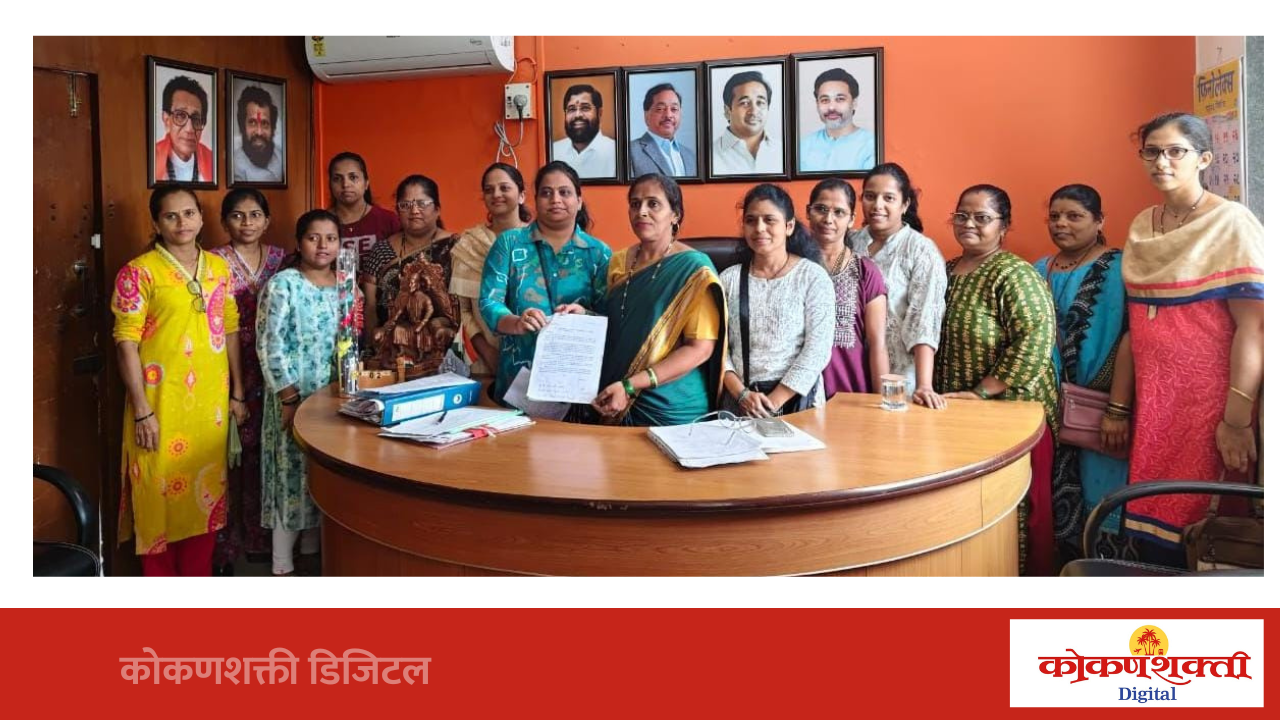 मालवण रेवतळे- सागरी महामार्ग परिसरात भटक्या कुत्र्यांचा उच्छाद, नगरपालिकेने कारवाई करण्याची स्थानिक महिलांची मागणी